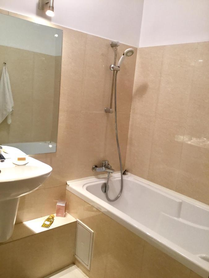 Appartamento Eva Studio Bucarest Esterno foto