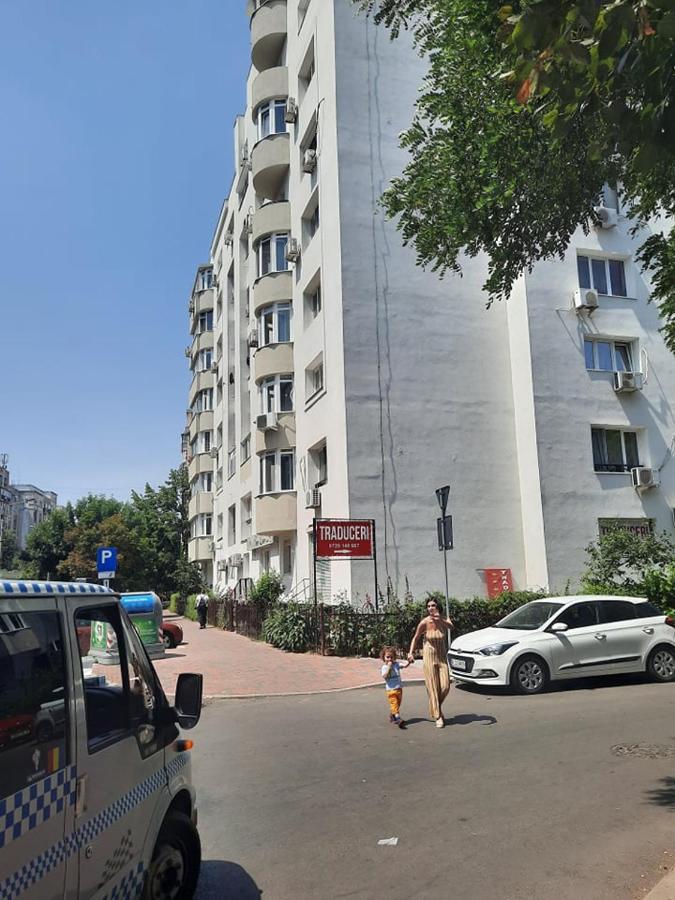 Appartamento Eva Studio Bucarest Esterno foto